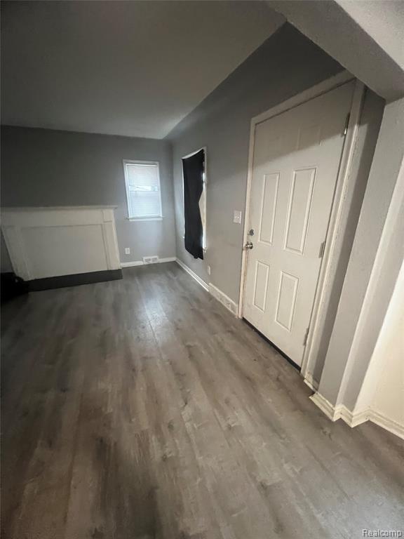 9599 Whitcomb Detroit, MI 48227 - Photo 13 of 38