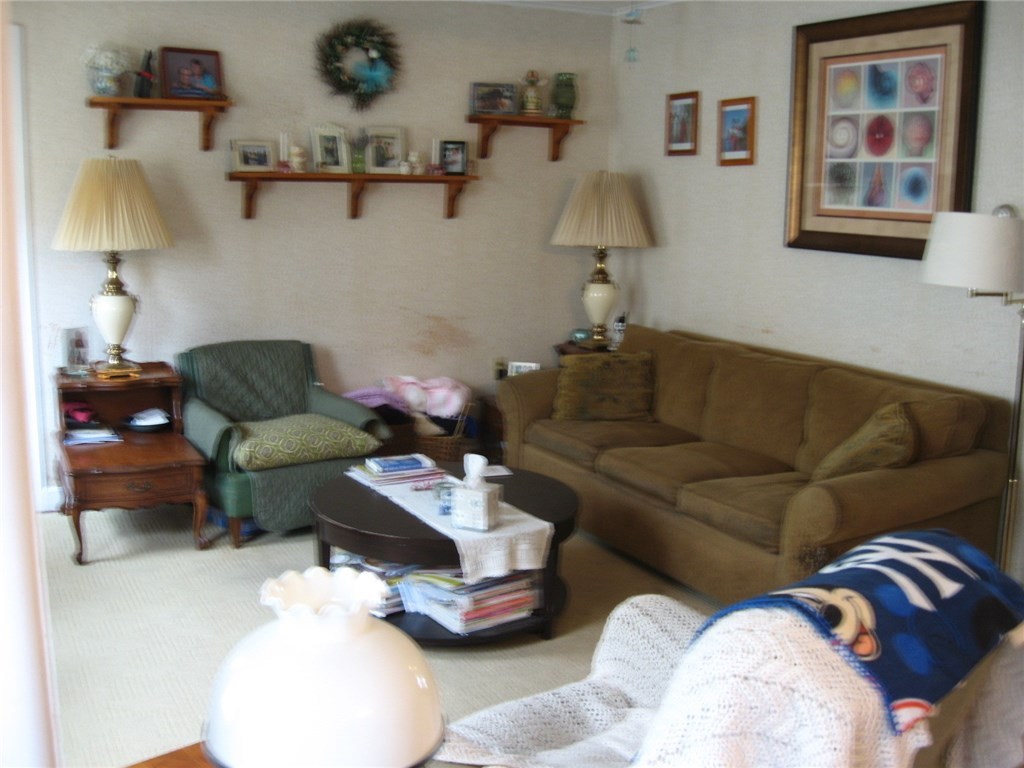 110 High Street Westerly, RI 02891 - Photo 19 of 21 Gallery Image 19