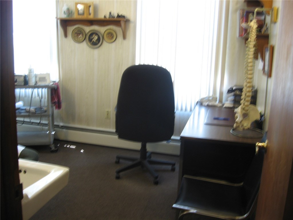 110 High Street Westerly, RI 02891 - Photo 6 of 21 Gallery Image 6