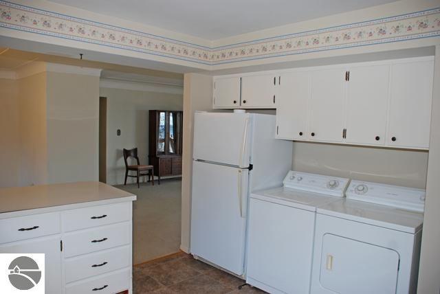 12456 Bluff Road Traverse City, MI 49686 - Photo 17 of 25 1741071-16.JPG