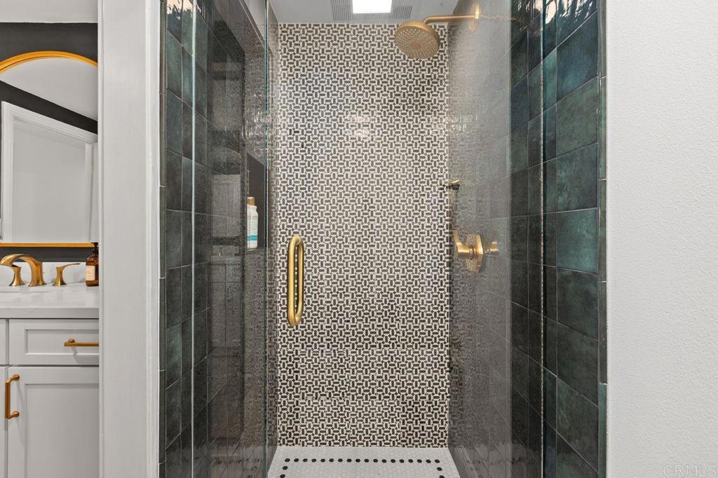 7057 Estrella De Mar Road Carlsbad, CA 92009 - Photo 27 of 40