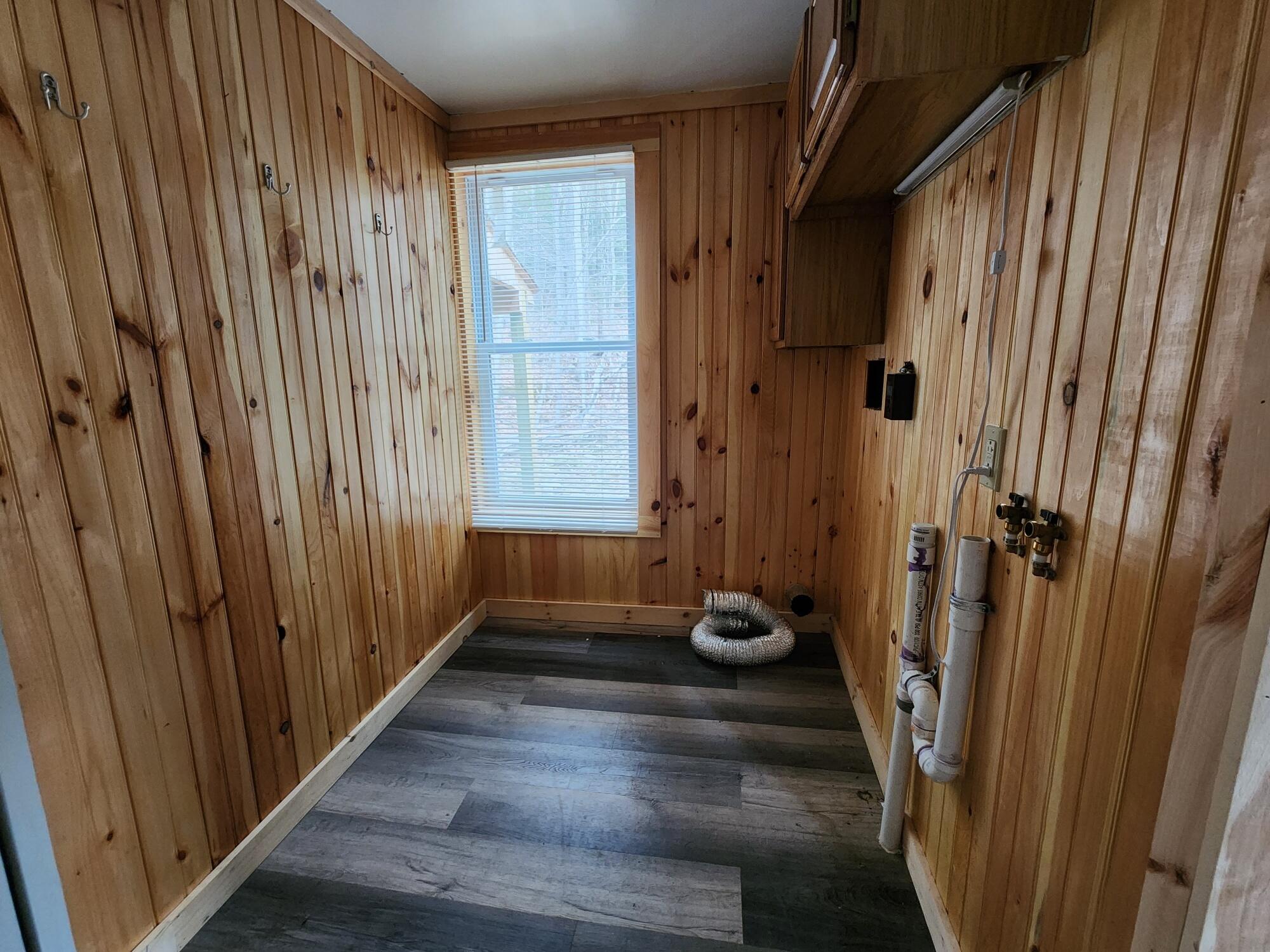646 Roxbury Road Mexico, ME 04257 - Photo 12 of 18 12 Laundry