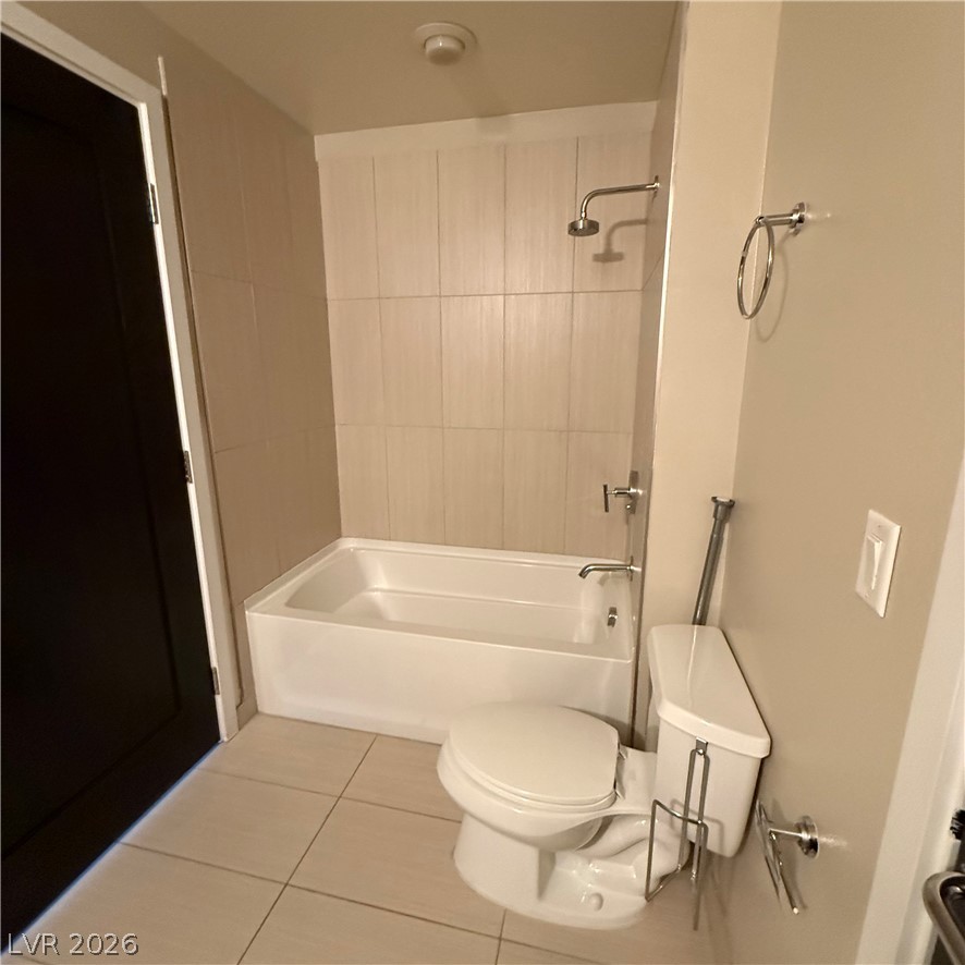 8925 West Flamingo Road, Unit 217 Las Vegas, NV 89147 - Photo 12 of 20 2nd bathroom