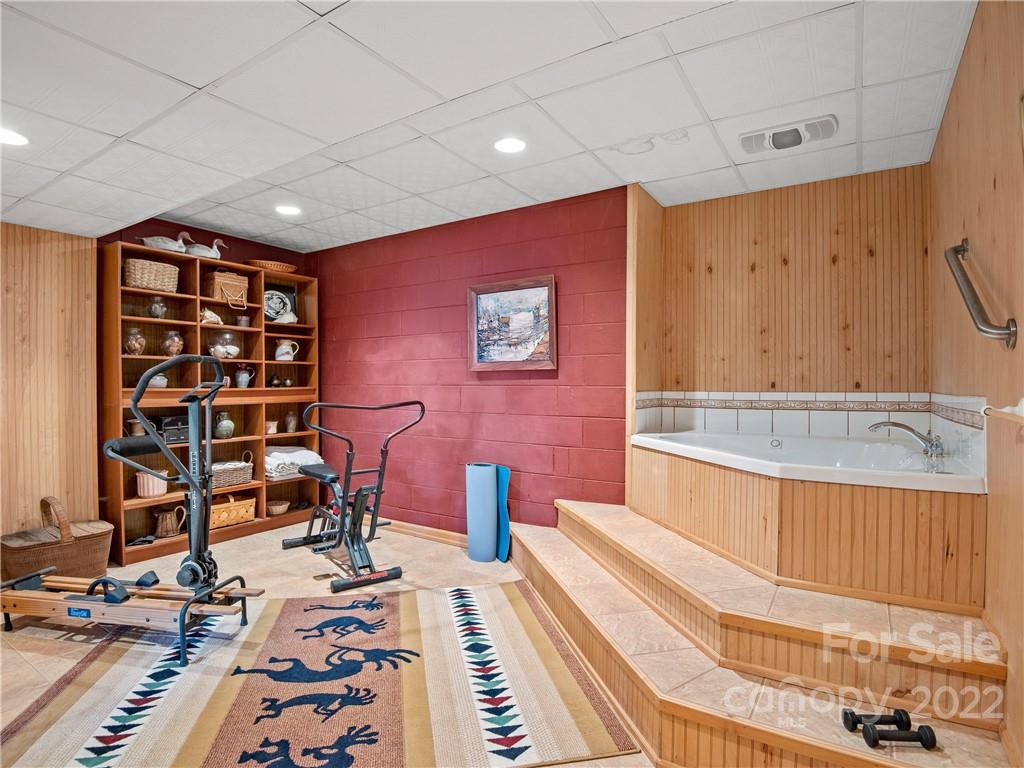 168 Bold Spgs Road Sylva, NC 28779 - Photo 32 of 43 Gallery Image 32
