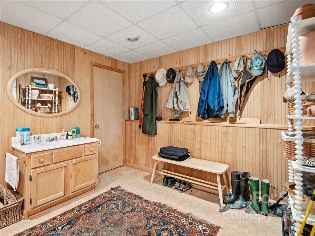 168 Bold Spgs Road Sylva, NC 28779 - Photo 34 of 43 Gallery Image 34