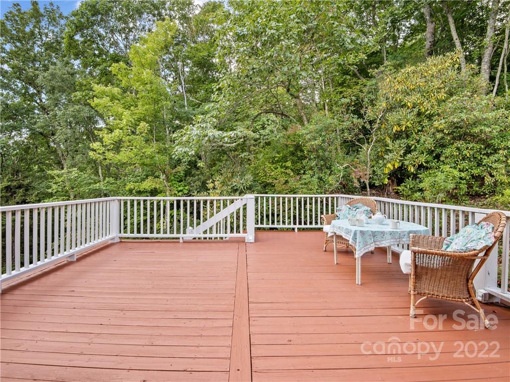 168 Bold Spgs Road Sylva, NC 28779 - Photo 36 of 43 Gallery Image 36