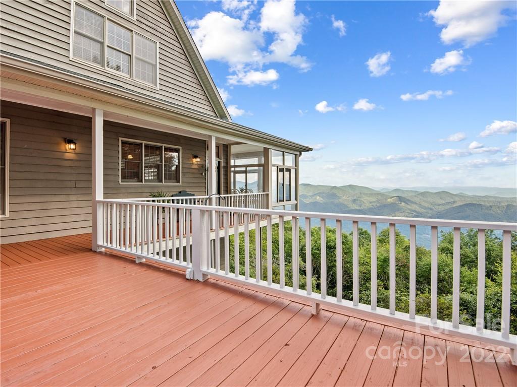168 Bold Spgs Road Sylva, NC 28779 - Photo 37 of 43 Gallery Image 37