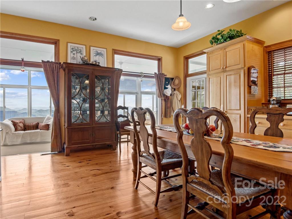 168 Bold Spgs Road Sylva, NC 28779 - Photo 7 of 43 Gallery Image 7