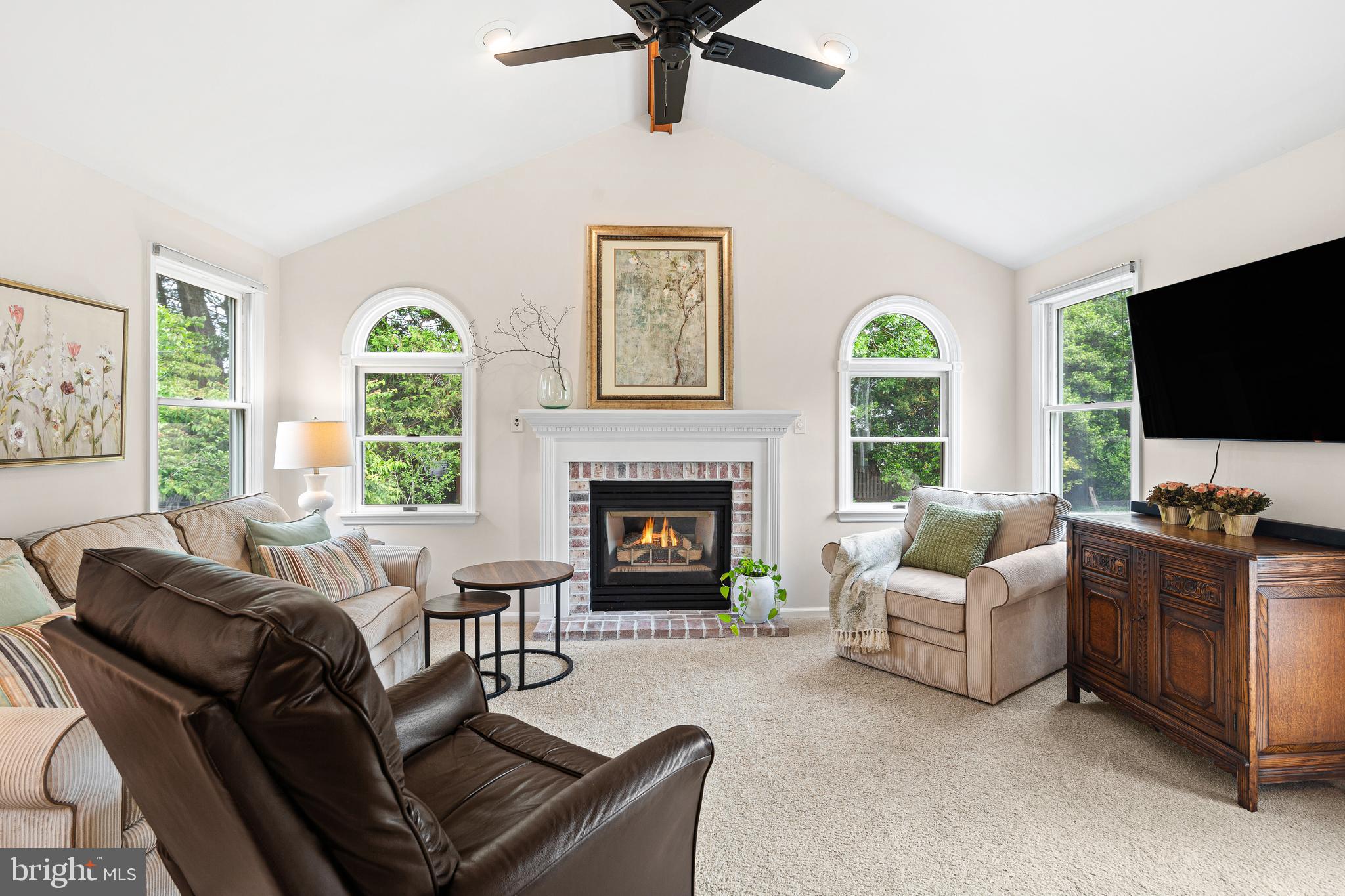 809 West Redman Avenue Haddonfield, NJ 08033 - Photo 17 of 42 Family room w/cathedral ceiling & gas fireplace