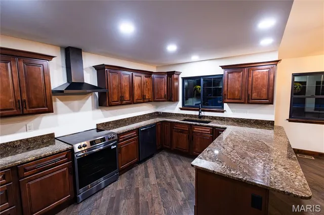 $599,900 | 10401 Short Road, Fletcher, MO 63030