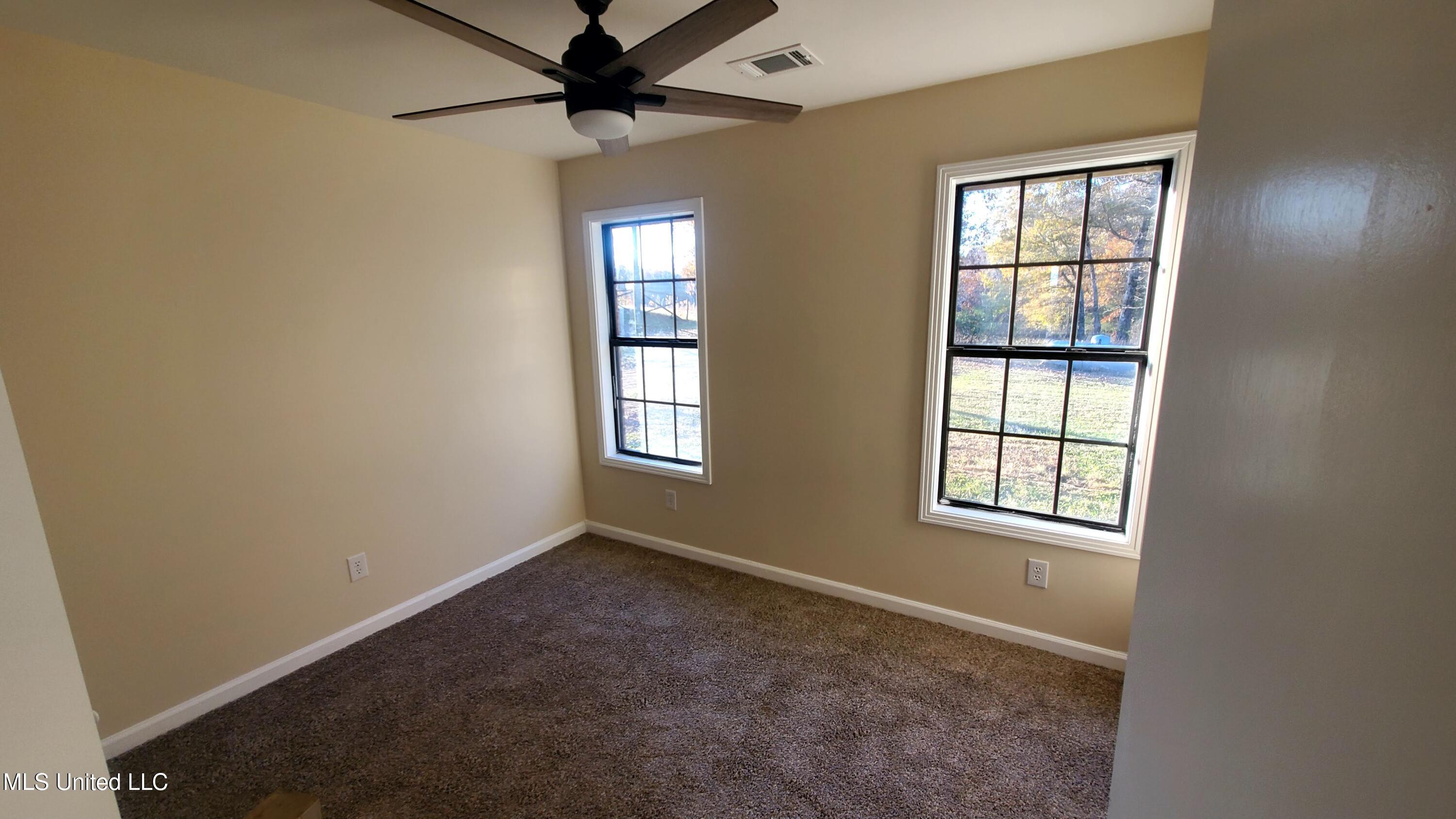 12141 Teasdale Road Enid, MS 38927 - Photo 16 of 35 20241203_155730