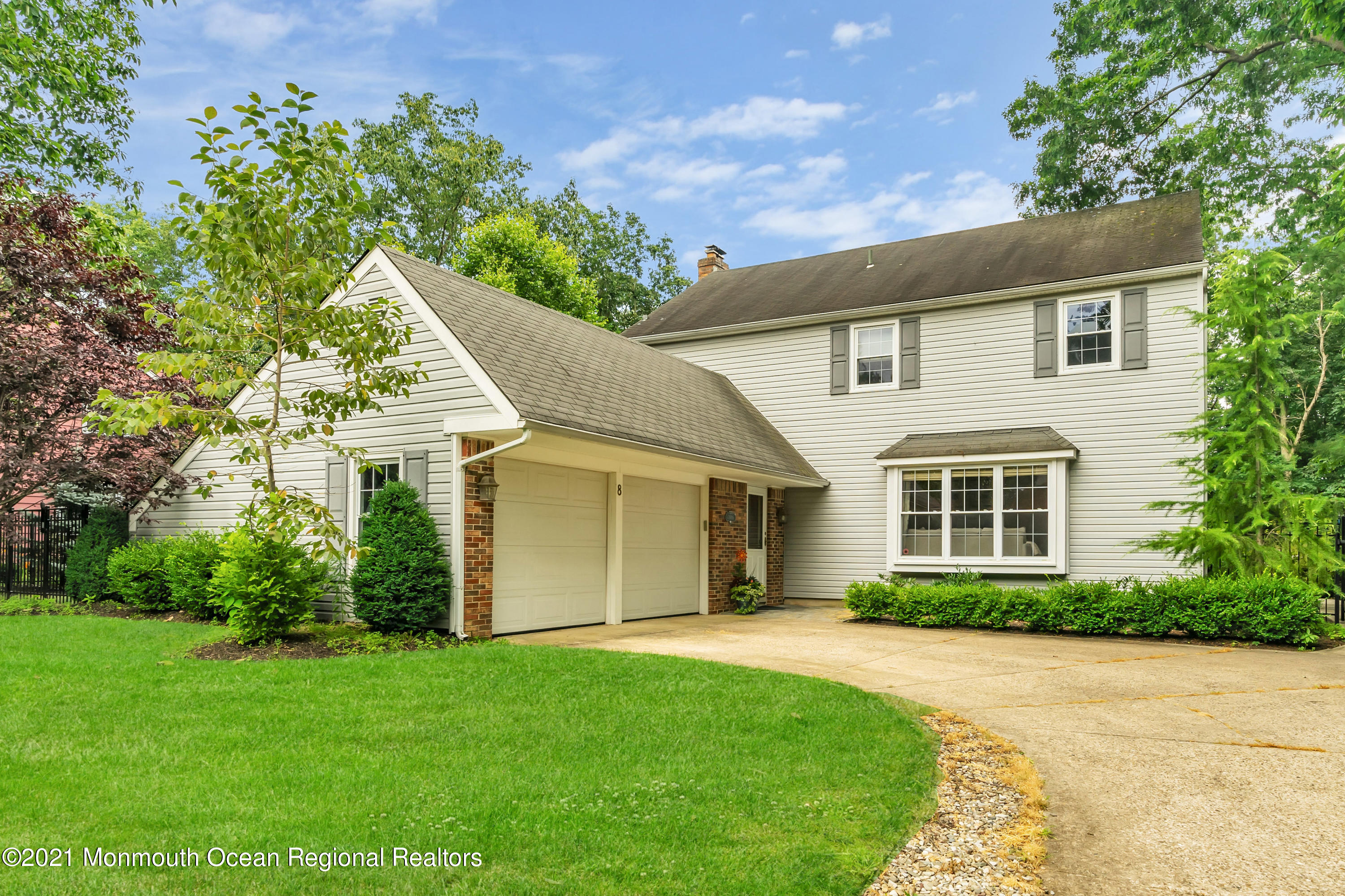 8 Partree Road Jackson, NJ 08527 - Photo 2 of 35 front view of a house with a yard
