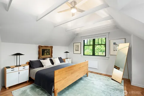 $1,725,000 | 7541 Seward Park Avenue South, Seattle, WA 98118