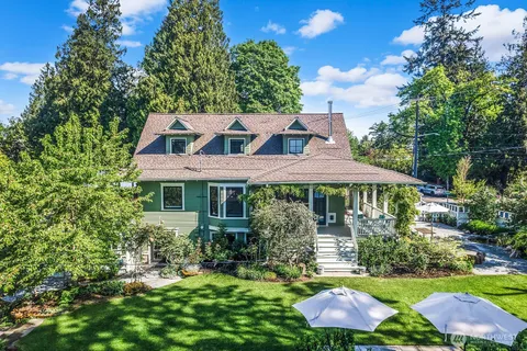 $1,725,000 | 7541 Seward Park Avenue South, Seattle, WA 98118