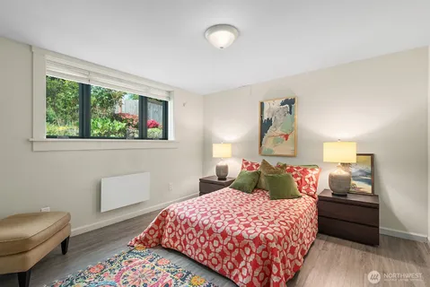 $1,725,000 | 7541 Seward Park Avenue South, Seattle, WA 98118