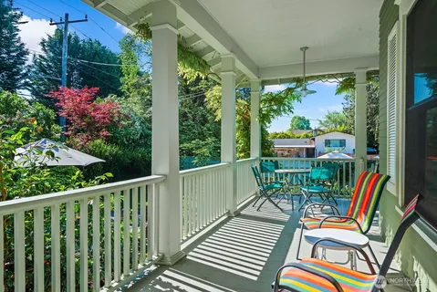 $1,725,000 | 7541 Seward Park Avenue South, Seattle, WA 98118