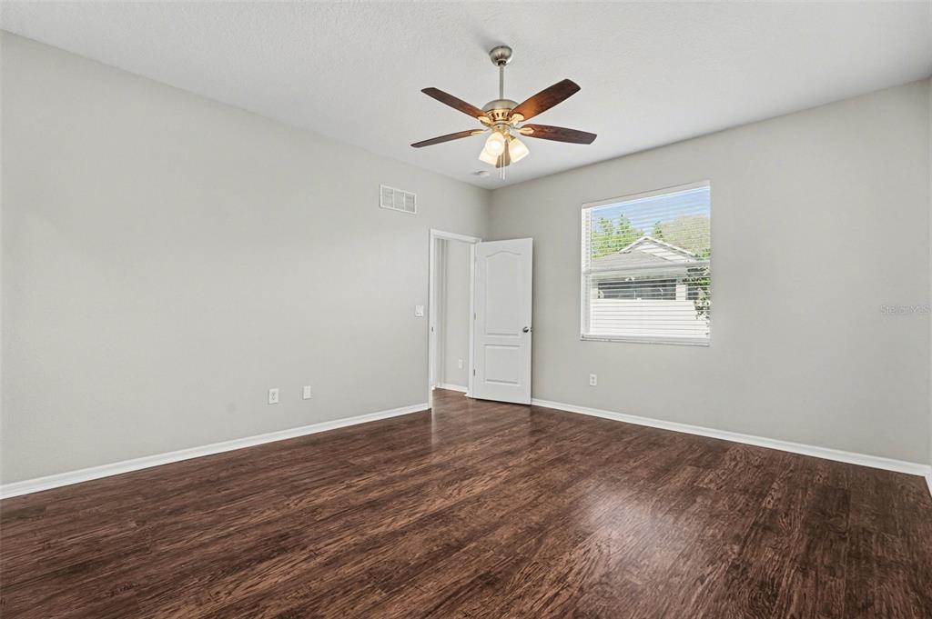 408 Thicket Crest Road Seffner, FL 33584 - Photo 20 of 30