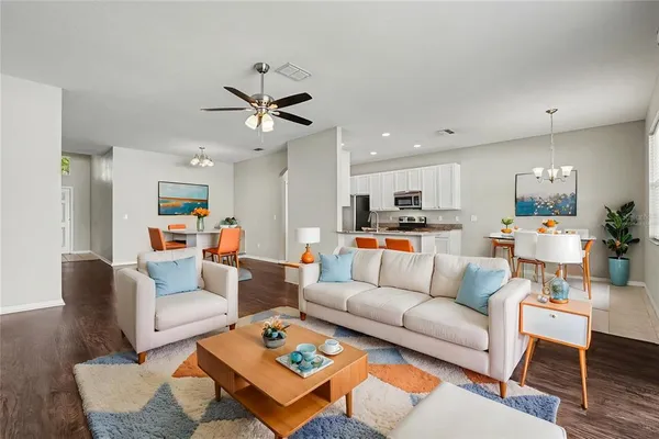$339,900 | 408 Thicket Crest Road, Seffner, FL 33584