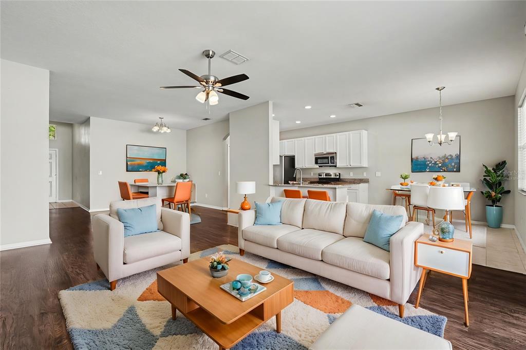 408 Thicket Crest Road Seffner, FL 33584 - Photo 7 of 30