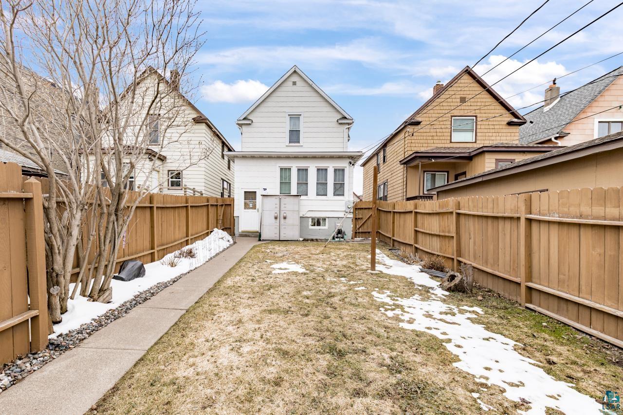 2326 West 2nd Street Duluth, MN 55806 - Photo 2 of 35