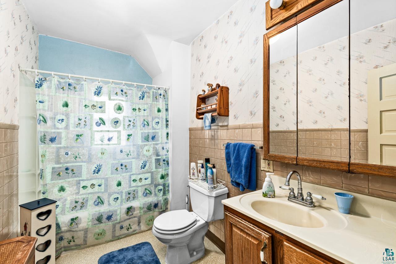 2326 West 2nd Street Duluth, MN 55806 - Photo 23 of 35