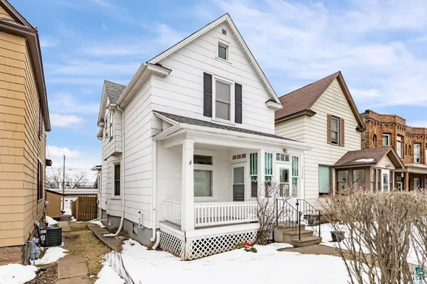 $163,000 | 2326 West 2nd Street, Duluth, MN 55806