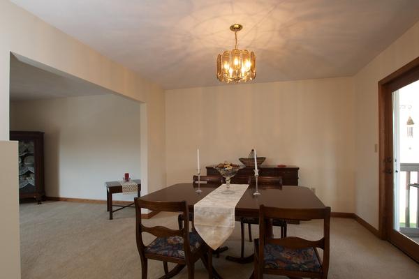 7 High Rock Road Stoneham, MA 02180 - Photo 4 of 24 Gallery Image 4