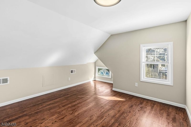 25 King Street, Unit 2 Morristown, NJ 07960 - Photo 26 of 32