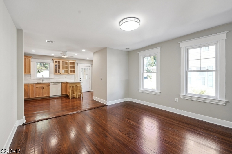 25 King Street, Unit 2 Morristown, NJ 07960 - Photo 9 of 32