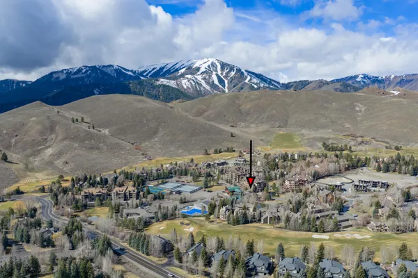 $1,375,000 | 106 Village Way, Unit 6, Sun Valley, ID 83353