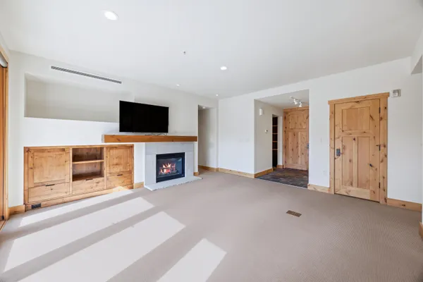 $1,375,000 | 106 Village Way, Unit 6, Sun Valley, ID 83353