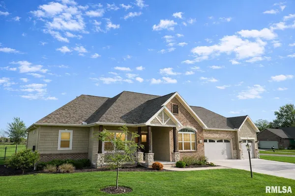 $539,900 | 6303 Crosswynd Court, Edwards, IL 61528