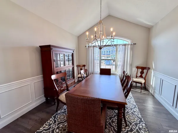 $539,900 | 6303 Crosswynd Court, Edwards, IL 61528