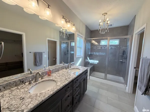 $539,900 | 6303 Crosswynd Court, Edwards, IL 61528