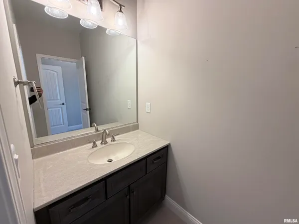 $539,900 | 6303 Crosswynd Court, Edwards, IL 61528