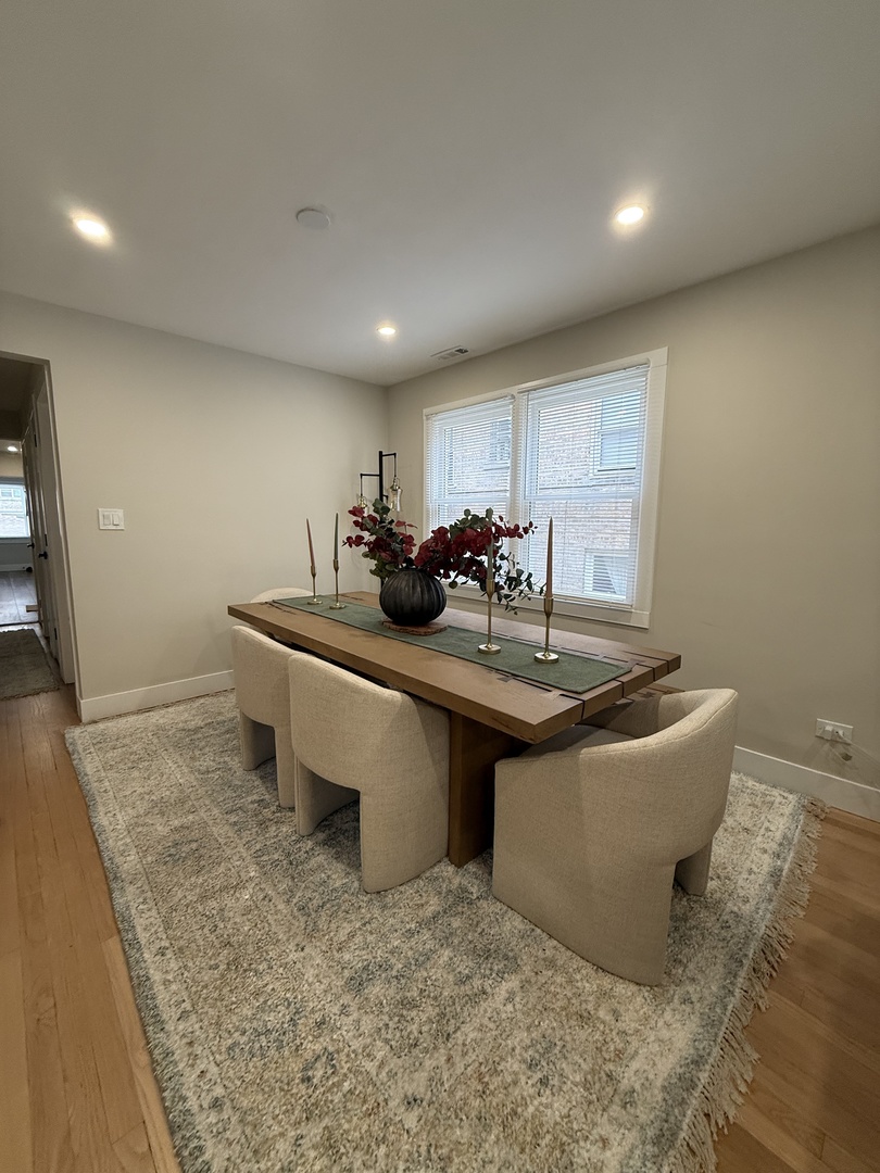 2607 West Rascher Avenue, Unit 1 Chicago, IL 60625 - Photo 4 of 12