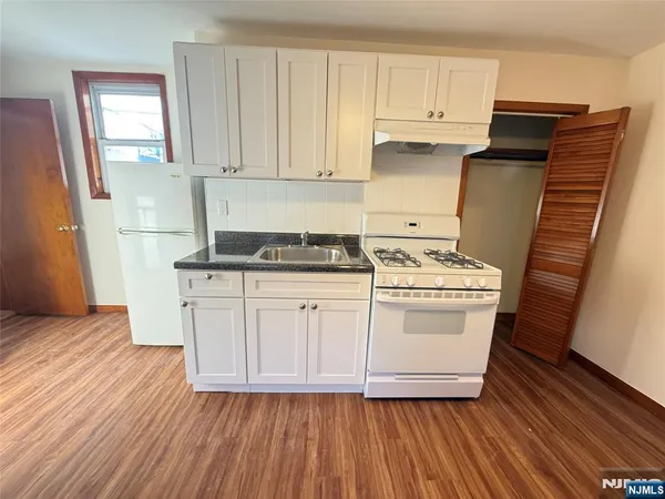 $1,650 | 102 Union Street, Unit 1B, Newark, NJ 07105