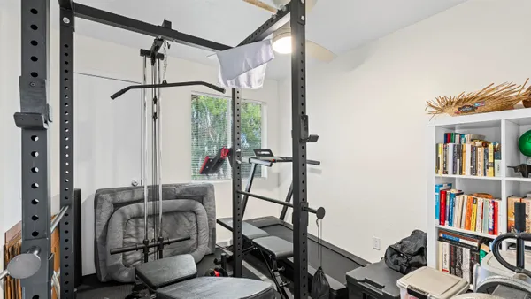 $949,999 | 1702 East 7th Street, National City, CA 91950