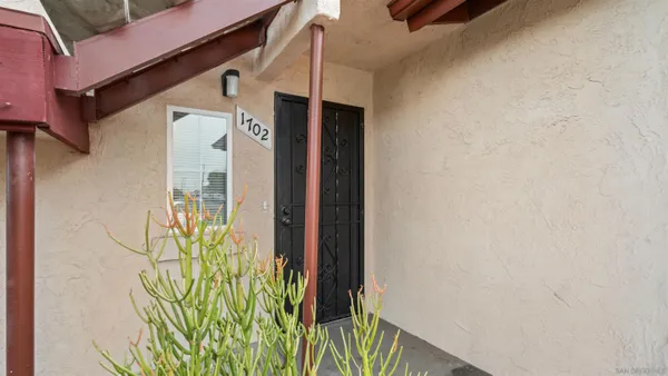$949,999 | 1702 East 7th Street, National City, CA 91950
