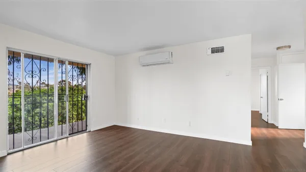 $949,999 | 1702 East 7th Street, National City, CA 91950