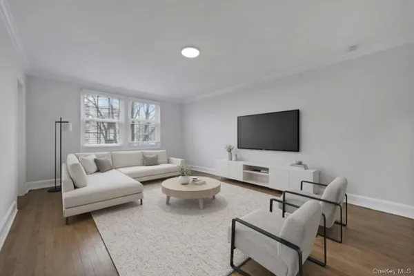 $3,000 | 64 Kensington Road, Unit 1A, Bronxville, NY 10708