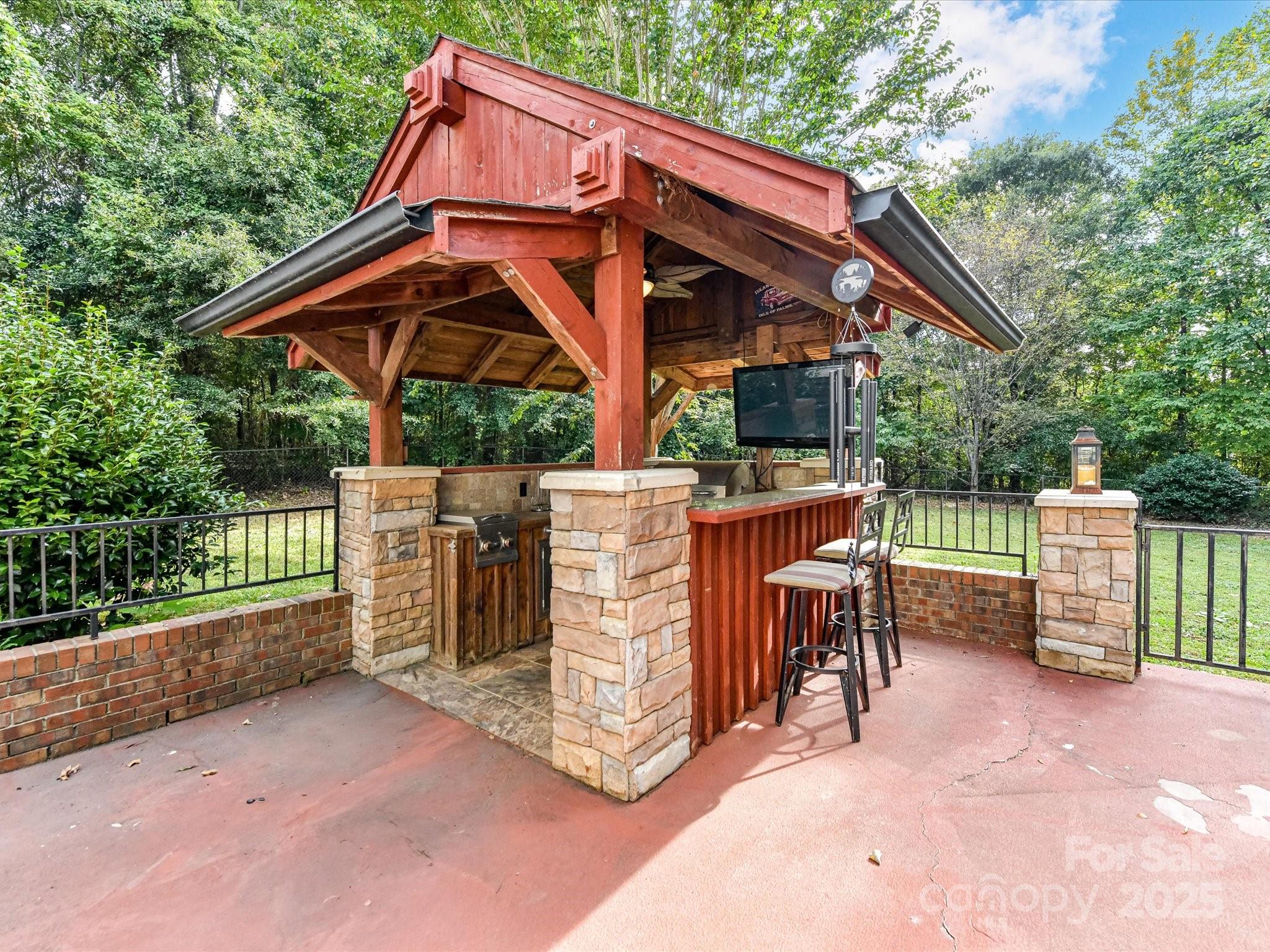 9032 Possum Hollow Road Fort Mill, SC 29707 - Photo 40 of 48 Gallery Image 40