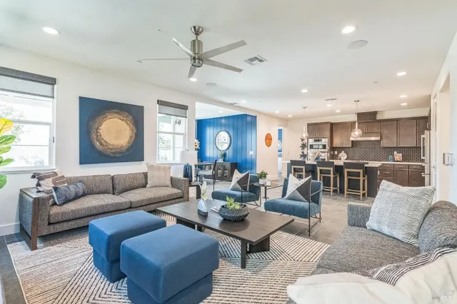 $819,500 | 701 Castle Street, Oakley, CA 94561