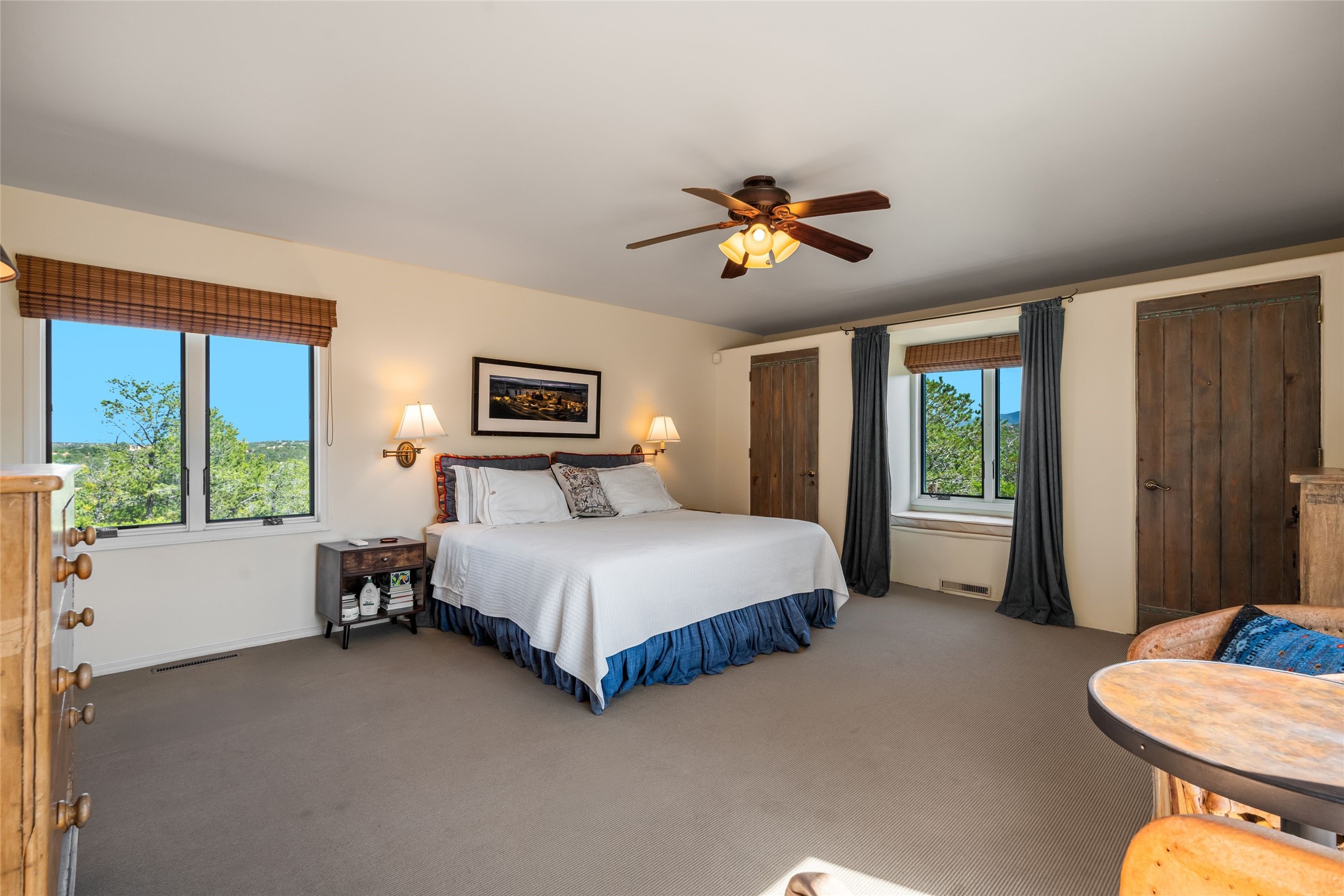 933 Stagecoach Road Santa Fe, NM 87501 - Photo 23 of 39 Primary Bedroom