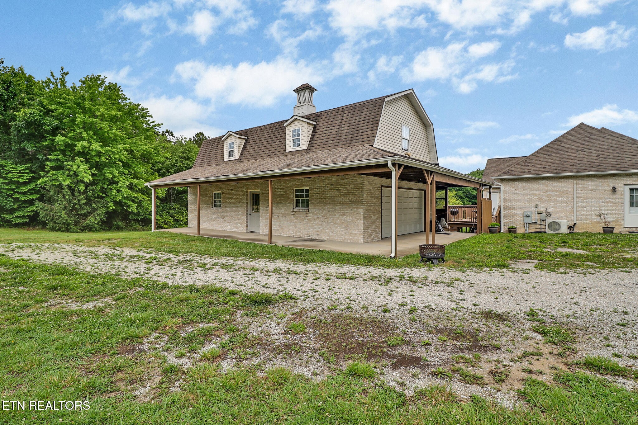 809 Buffalo Trail Clarkrange, TN 38553 - Photo 11 of 47