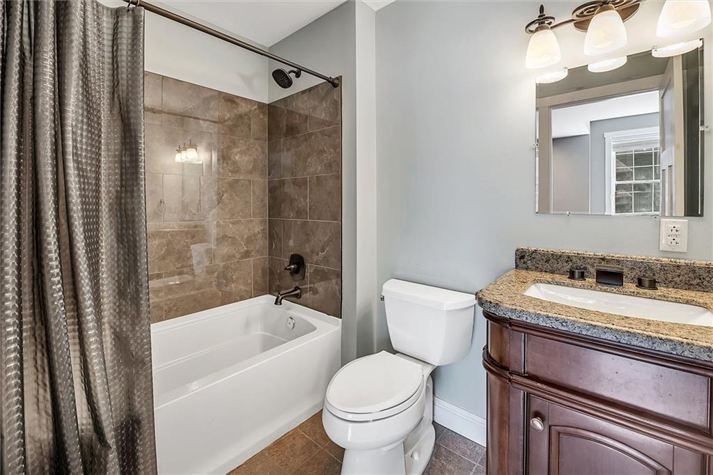 5529 Raleigh Street Pittsburgh, PA 15217 - Photo 11 of 25