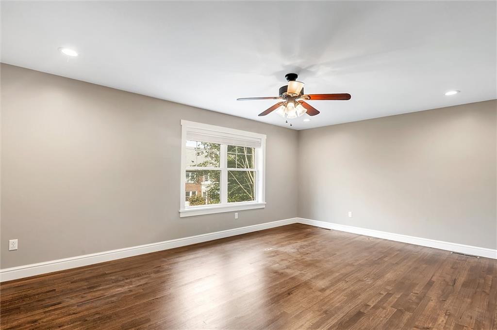 5529 Raleigh Street Pittsburgh, PA 15217 - Photo 16 of 25