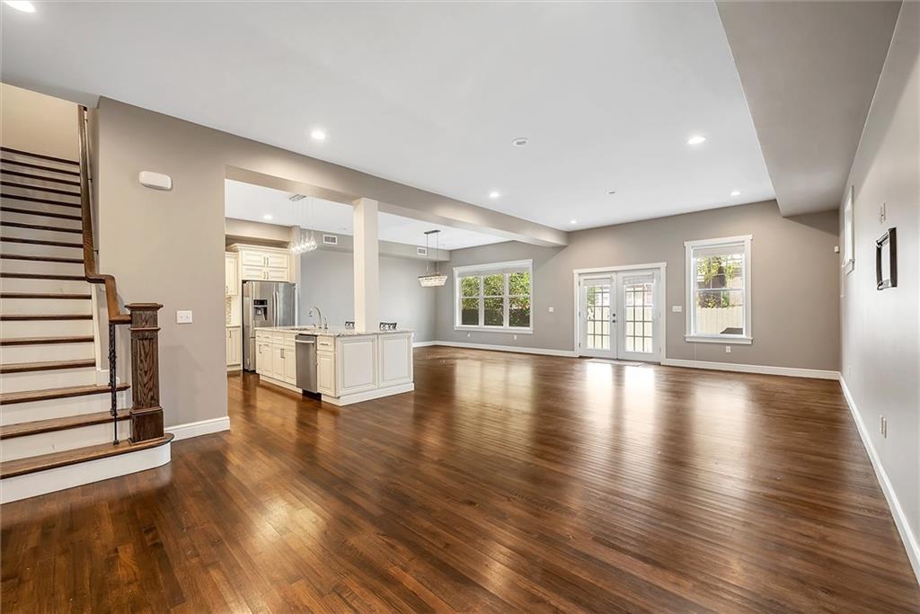 5529 Raleigh Street Pittsburgh, PA 15217 - Photo 4 of 25