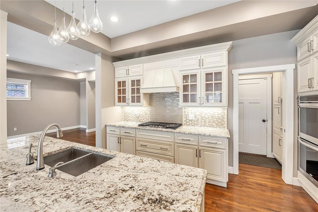 5529 Raleigh Street Pittsburgh, PA 15217 - Photo 7 of 25