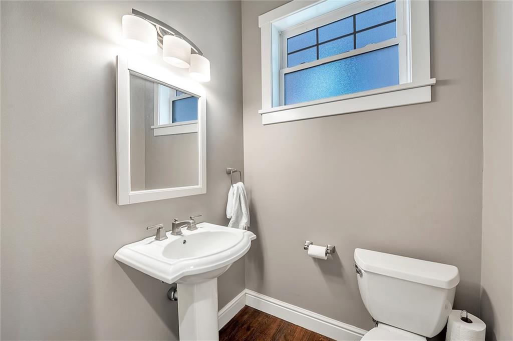 5529 Raleigh Street Pittsburgh, PA 15217 - Photo 10 of 25